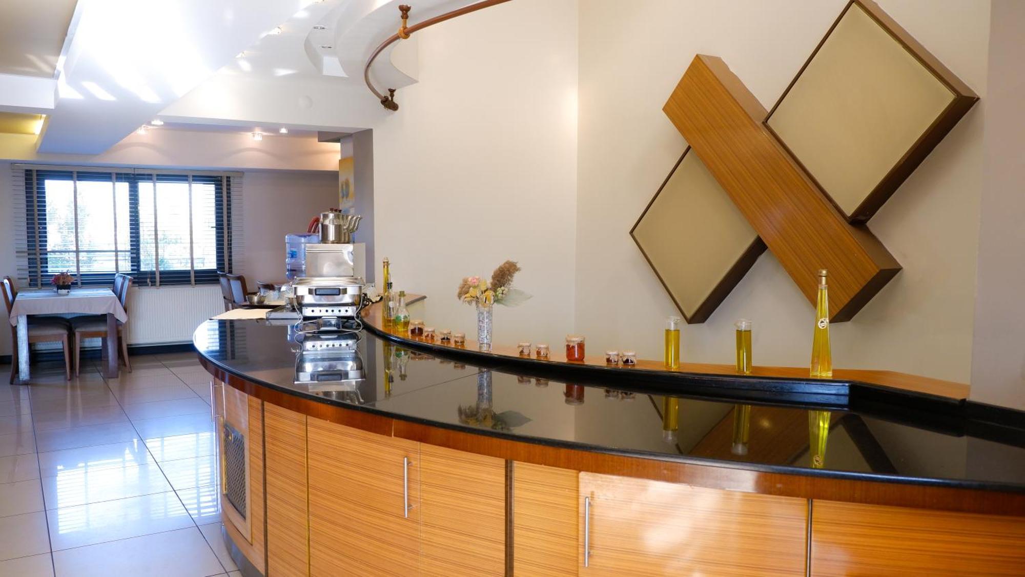 Hotel La Bella Salihli Екстериор снимка